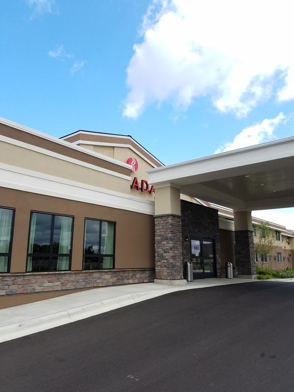 Ramada By Wyndham Minneapolis Golden Valley Εξωτερικό φωτογραφία